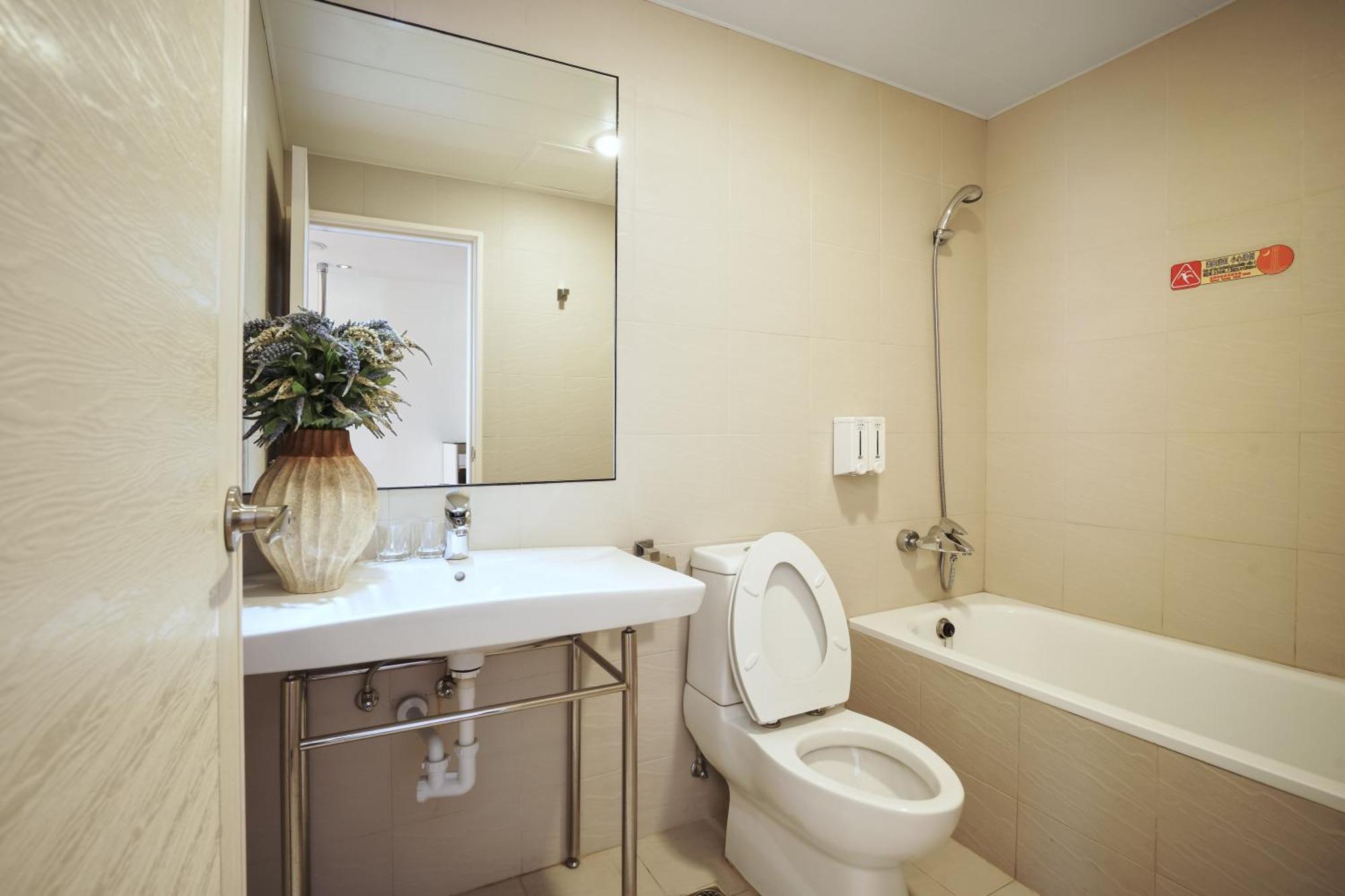 יוצ'י Taiwan Beauty Hotel - Sun Moon Lake חדר תמונה